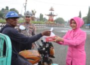 Berkah Ramadhan, Ibu Ketua Bhayangkari Cabang Lampung Tengah Berbagi Takjil
