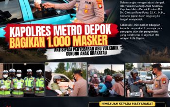 Waspada Abu Vulkanik, Kapolres Metro Depok Turun Langsung Bagikan Masker kepada Pengendara di Jalan Margonda