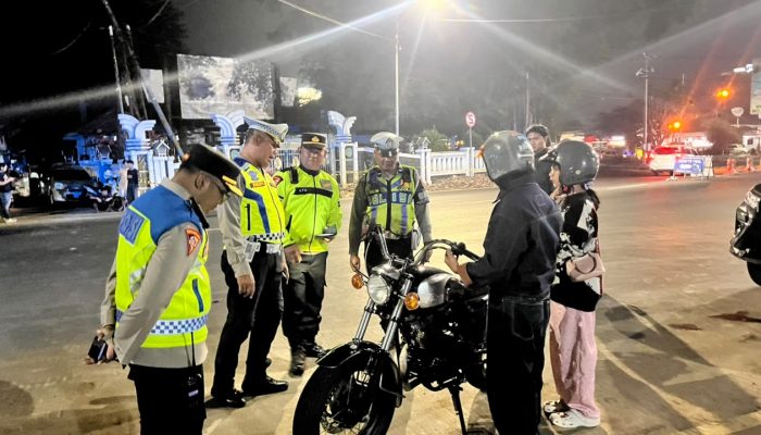 KRYD Gabungan Polres Subang Sasar Miras, Kendaraan Bermasalah hingga Antisipasi C3 dan Geng Motor