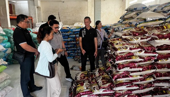 Satgas Pengawasan Muta Polda Bali Gelar Sidak Pasar dan Distributor, Pastikan Mutu serta Harga Beras Stabil